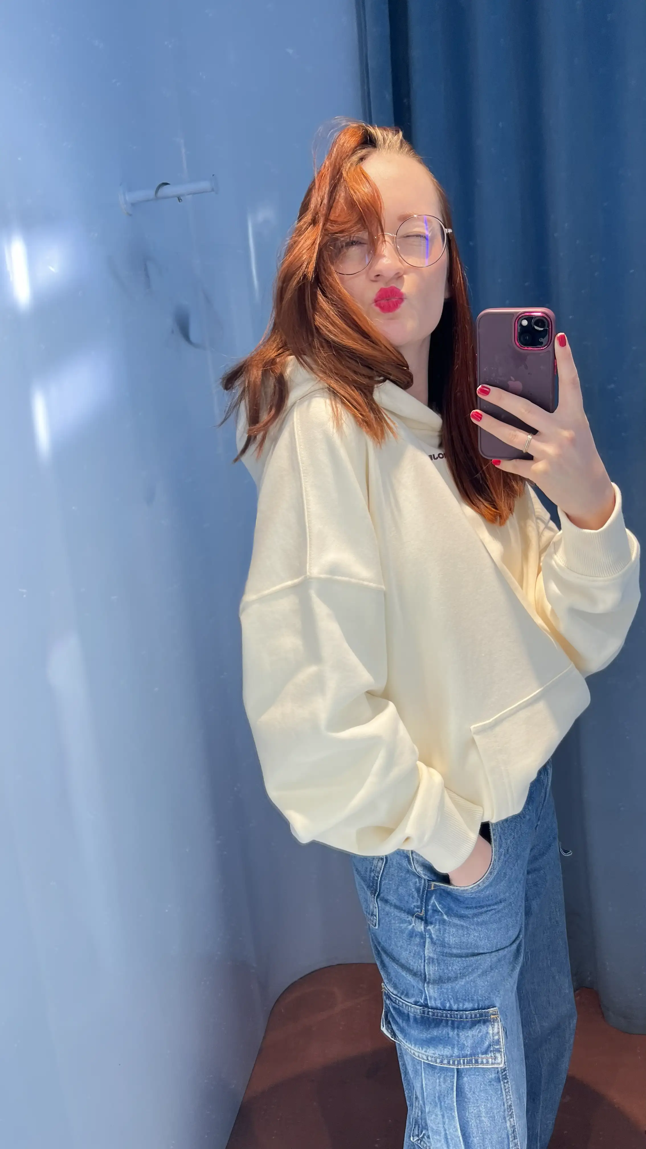 Vestuario — outfit color context